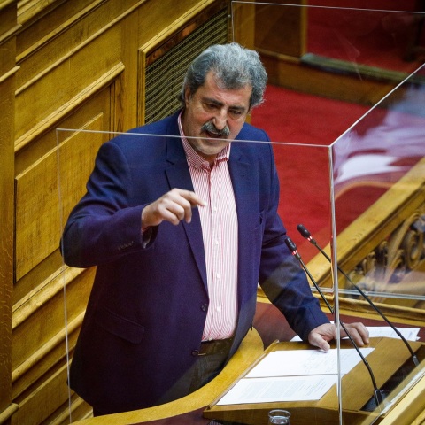 Επίθεση του Παύλου Πολάκη στον πρόεδρο του ΠΑΣΟΚ – ΚΙΝΑΛ, Νίκο Ανδρουλάκη, με αφορμή συνέντευξη του τελευταίου. Η ανάρτηση του βουλευτή του ΣΥΡΙΖΑ στο facebook. 