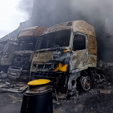 Καμμένα φορτηγά στο Euroferry Olympia