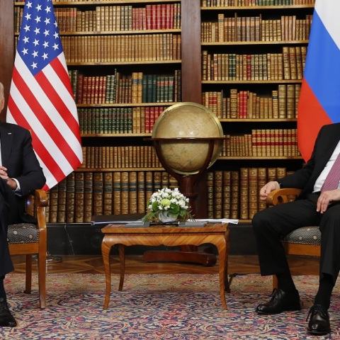 Συνάντηση Τζο Μπάιντεν - Βλάντιμιρ Πούτιν