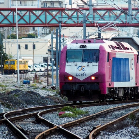 Γυναίκα παρασύρθηκε και διαμελίστηκε από τρένο στο Κρυονέρι