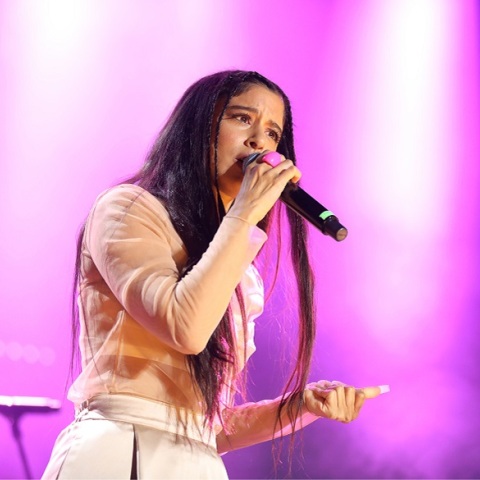 Μαρία Σάττι: Ντρεπόμουν να με πάρει ο μπαμπάς μου από το φροντιστήριο γιατί είναι μαύρος