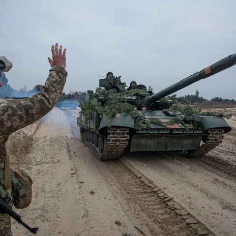 «Πανέτοιμος» ο Πούτιν για μεγάλης κλίμακας εισβολή