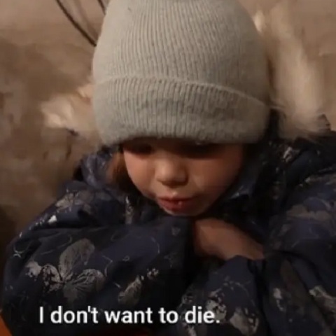 Πόλεμος στην Ουκρανία: «Δεν θέλω να πεθάνω», λέει κλαίγοντας παιδάκι