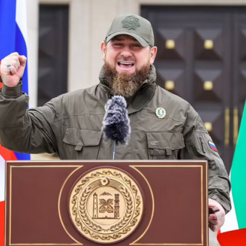 Ο Πούτιν στέλνει 10.000 Τσετσένους στρατιώτες στο Κίεβο