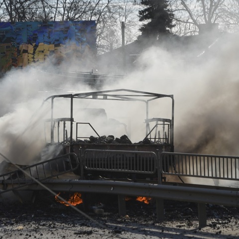Πόλεμος στην Ουκρανία: Εστία φωτιάς μετά από βομβαρδισμό από ρωσικές δυνάμεις στο Κίεβο