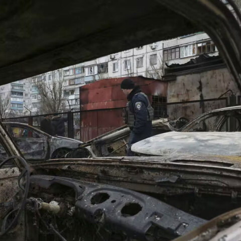 Καταστροφές στη Μαριούπολη στην Ουκρανία μετά τους ρωσικούς βομβαρδισμούς