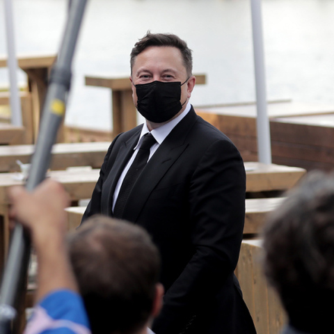 Ο επικεφαλής της Tesla και του αστροναυτικού ομίλου SpaceX Έλον Μασκ