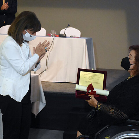 Κατερίνα Σακελλαροπούλου και Μαριέττα Γιαννάκου