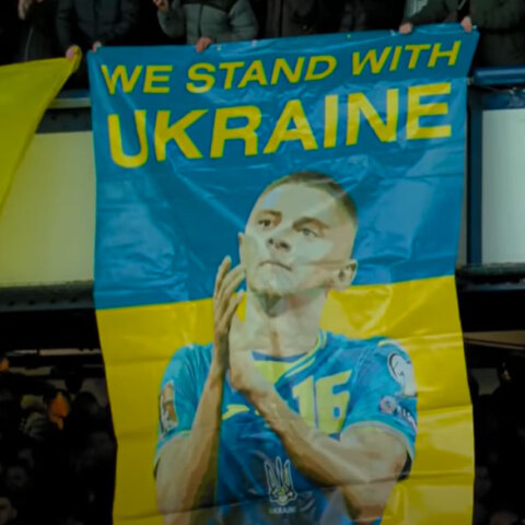Πανό για την Ουκρανία στο Έβερτον - Μάντσεστερ Σίτι