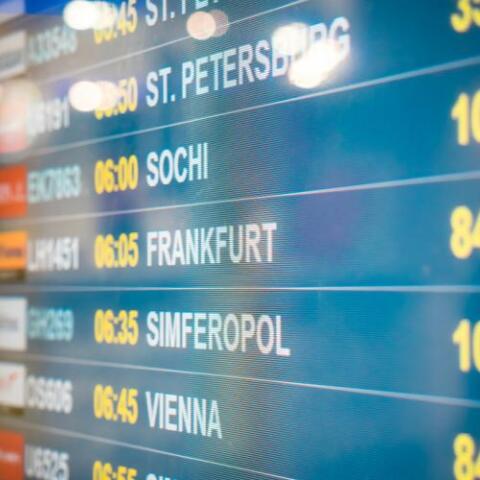 Ανοικτό το ενδεχόμενο απαγόρευσης των ρωσικών πτήσεων στον αμερικανικό εναέριο χώρο, αφήνει ο Λευκός Οίκος