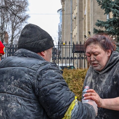 Βομβαρδισμοί στην Ουκρανία - Πολίτης στο Χάρκοβο