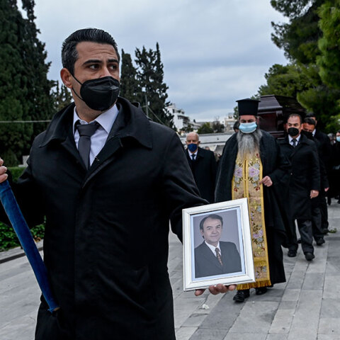 Δημήτρης Τσοβόλας: Στο Α' Νεκροταφείο Αθηνών η κηδεία του