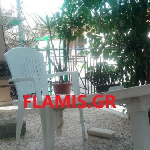 Ομοφοβική επίθεση σε χωριό της Αχαΐας: Του πέταξαν πέτρες στο σπίτι επειδή είναι ομοφυλόφιλος