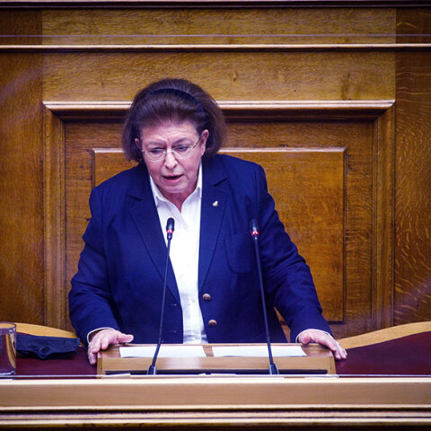 Λίνα Μενδώνη