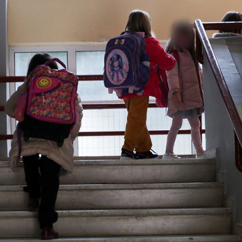 Τα κρούσματα κορωνοϊού στα παιδιά ανακοίνωσε ο ΕΟΔΥ