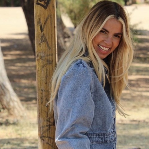 Η Τζένη Μελιτά. 