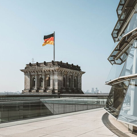 Η Γερμανία απάντησε στη Ρωσία για τα περί «αποναζιστικοποίησης» στην Ουκρανία