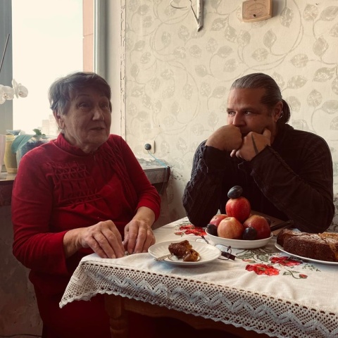 Άννα Στρίσκοβα: Η επιζήσασα του Άουσβιτς μαζί με τον φωτογράφο, Λουίτζι Τσοκάνο