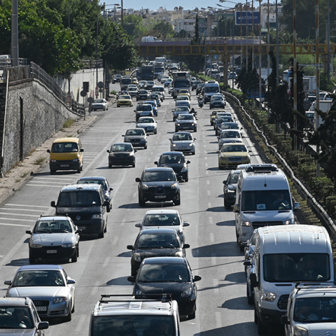 Κίνηση στους δρόμους της Αθήνας