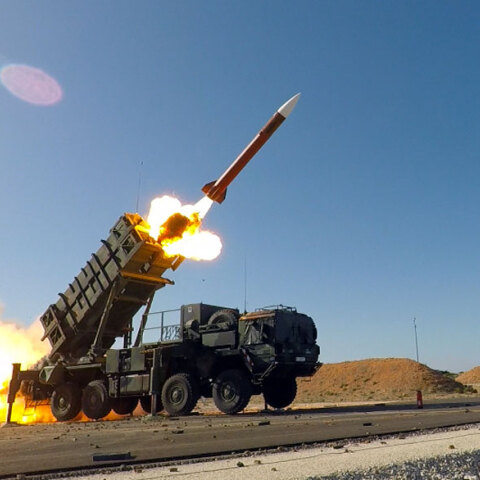 Εκτόξευση πυραύλου από αμερικανικό αντιαεροπορικό σύστημα Patriot