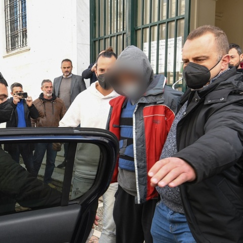 Ανδραβίδα - φονικό: Ο καθ' ομολογία δολοφόνος της οικογένειας 