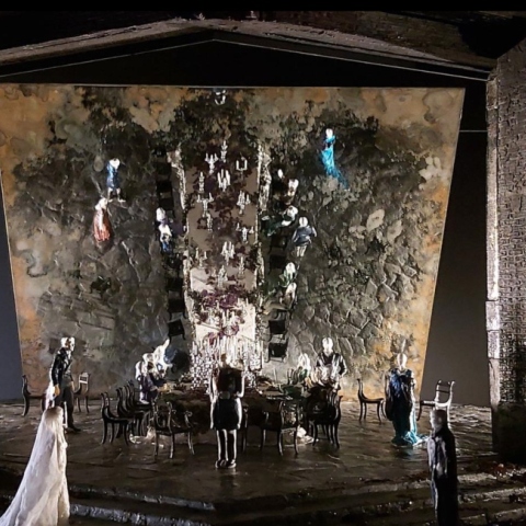 "Μήδεια" από την ΕΛΣ, την Μετροπόλιταν Όπερα, την Όπερα του Καναδά και τη Λυρική Όπερα του Σικάγου