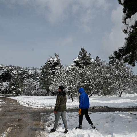 Κακοκαιρία «Φίλιππος»: Χιόνια στην Αττική
