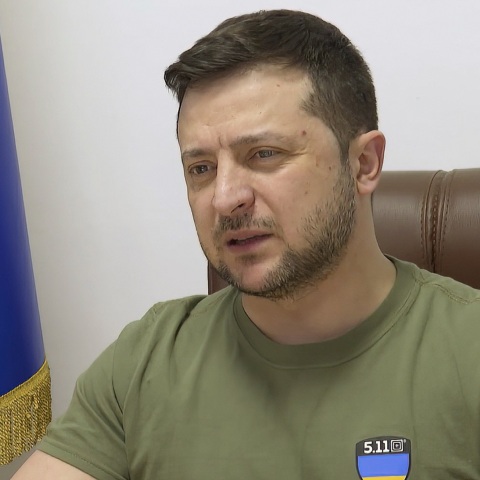 Zελένσκι: Ζητά βοήθεια από Μακρόν και Σολτς για το δήμαρχο της Μελιτόπολης