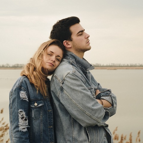 Ένα ζευγάρι. 