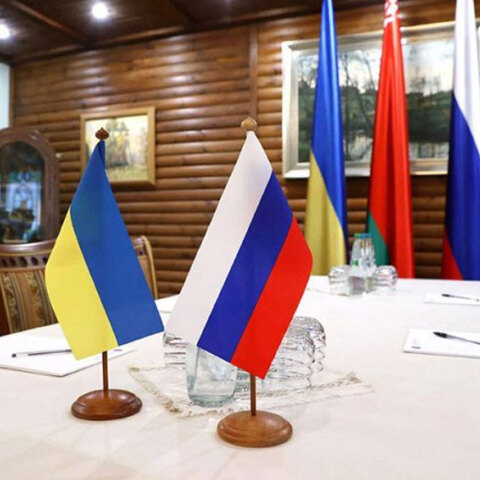 Διαπραγματεύσεις ανάμεσα σε Ρωσία και Ουκρανία