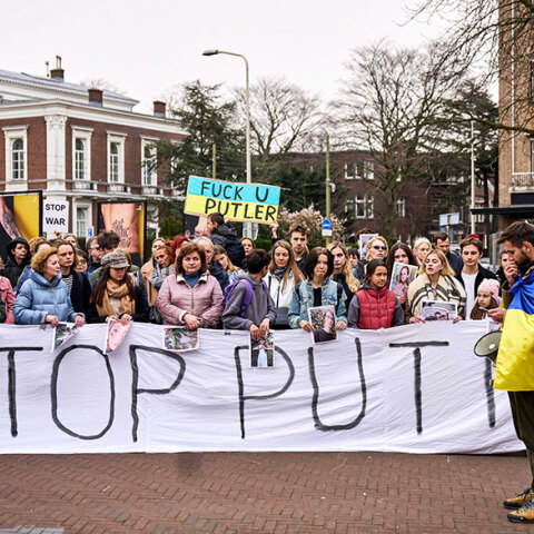 Διαδήλωση στη Χάγη για τον πόλεμο στην Ουκρανία