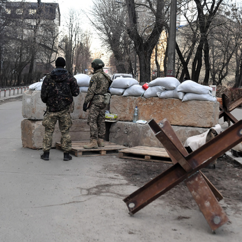 Πόλεμος στην Ουκρανία: Οδοφράγματα στο Κίεβο