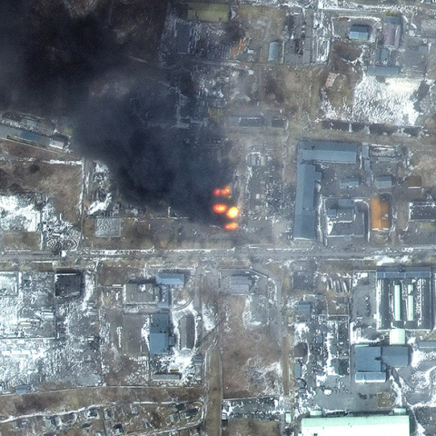 Πόλεμος στην Ουκρανία: Δορυφορική εικόνα δείχνει τις καταστροφές στη Μαριούπολη