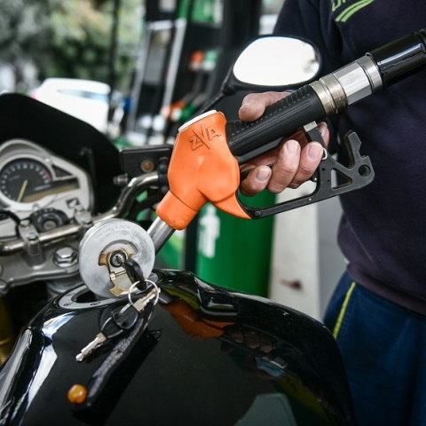 Μέτρα στήριξης για την ακρίβεια