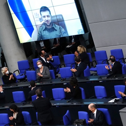 O Ζελένσκι μίλησε στη γερμανική βουλή 