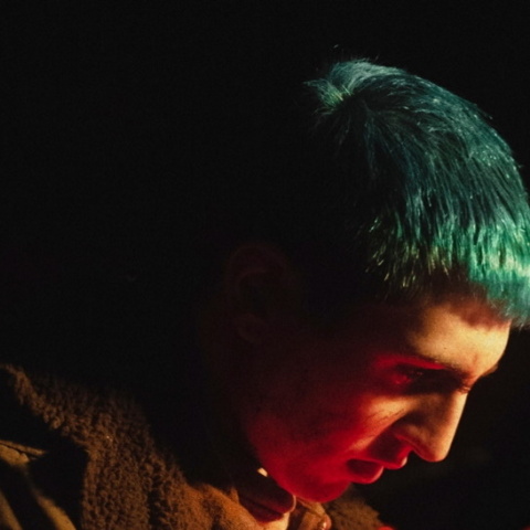 Το cover του single Heaven is Sin. 