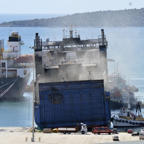 Euroferry Olympia: Εικόνα από την άφιξη του πλοίου στο λιμάνι του Αστακού