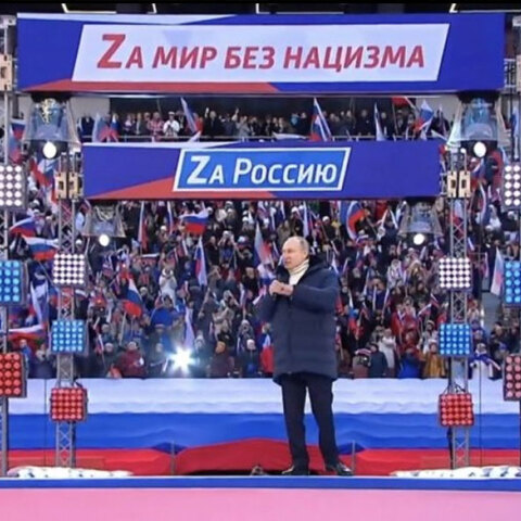 Ο Βλαντίμιρ Πούτιν σε ομιλία του για την Κριμαία λίγο πριν κοπεί στον αέρα