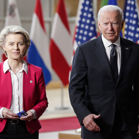 Μπάιντεν και ΕΕ ετοιμάζουν νέες κυρώσεις κατά της Ρωσίας