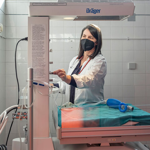 Το Γ.Ν. Καρπενησίου εξοπλίστηκε με ένα σύγχρονο μηχάνημα ανάνηψης νεογνών