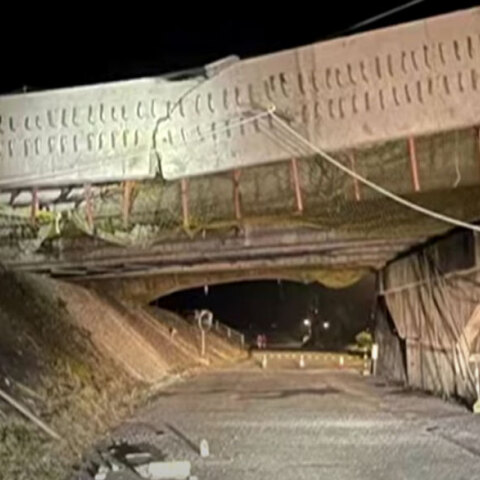 Η γέφυρα υπό κατασκευή που κατέρρευσε στην Ταϊβάν