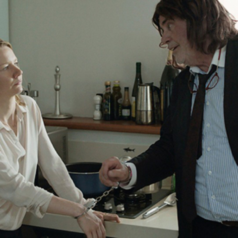 Σάντρα Χίλερ, Πέτερ Σιμόνισεκ στο «Τόνι Έρντμαν (Toni Erdmann)» της Μάρεν Άντε