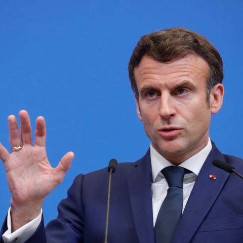 Ο Γάλλος πρόεδρος, Εμανουέλ Μακρόν, σε συνέντευξη Τύπου μετά τη σύνοδο της G7
