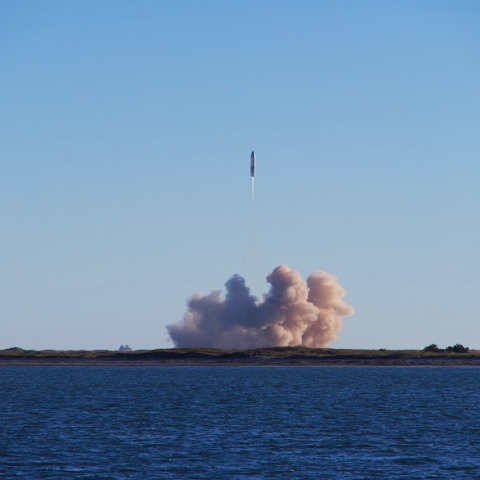 Βόρεια Κορέα: Εκτόξευση βαλλιστικού πυραύλου ICBM