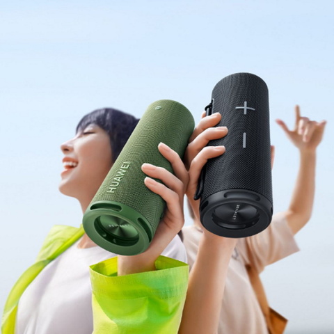 Το νέο ήχειο της HUAWEI, Sound Joy, σε δύο διαφορετικά χρώματα.