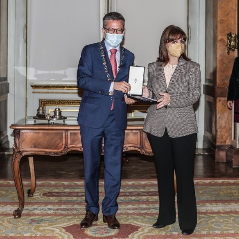 Σακελλαροπούλου: Τιμήθηκε με το Χρυσό Κλειδί της πόλης της Λισαβόνας