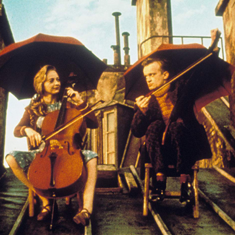 «Ντελικατέσεν (Delicatessen)» των Ζαν Πιέρ Ζενέ και Μαρκ Καρό