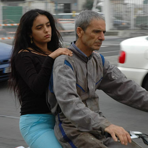 Χαμπίμπ Μπουφάρ και Χαφζιά Χερζί στην ταινία «Κους Κους με Φρέσκο Ψάρι» του Αμπντελατίφ Κεσίς