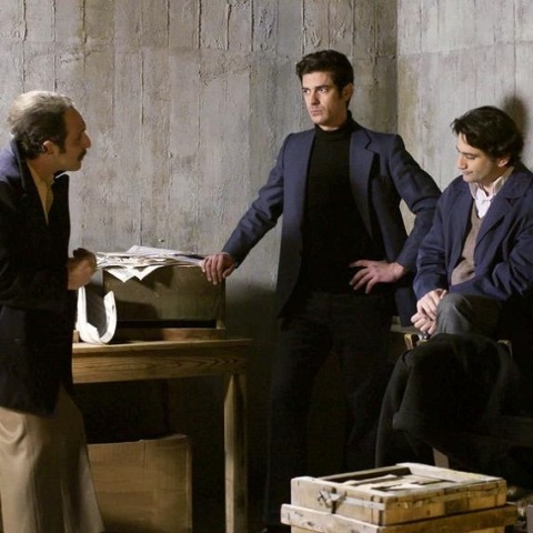 Άγριες Μέλισσες