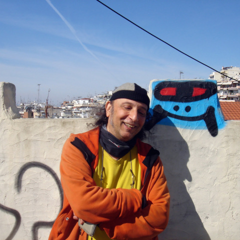 Βιβλιοκριτική για το βιβλίο του Σάκη Σερέφα «Άνθρωπος Μαρίκα, από τη Σμύρνη στην Κοκκινιά» που κυκλοφορεί από τις εκδόσεις Μεταίχμιο. 